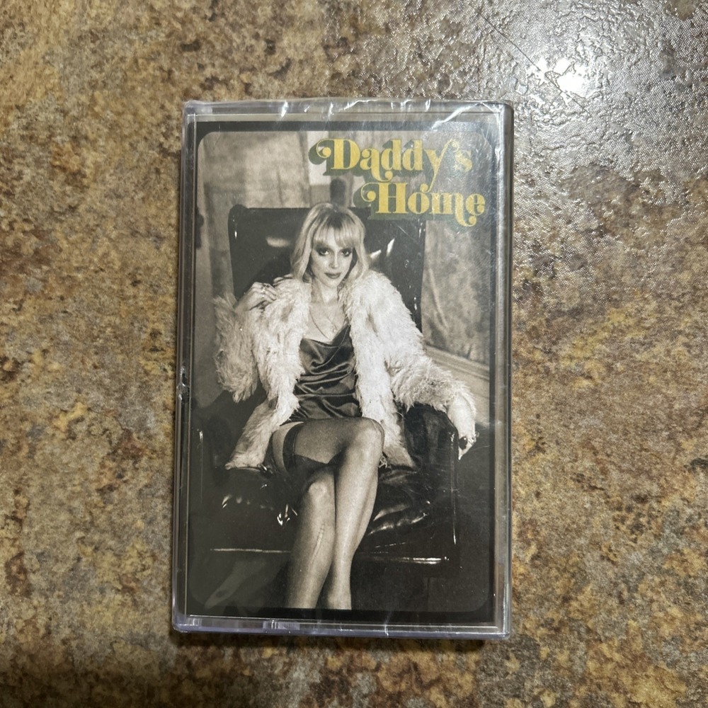 St Vincent - Daddy's Home Limited Edition Cassette Tape - NEW & SEALED